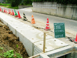 一般土木工事:L字擁壁01